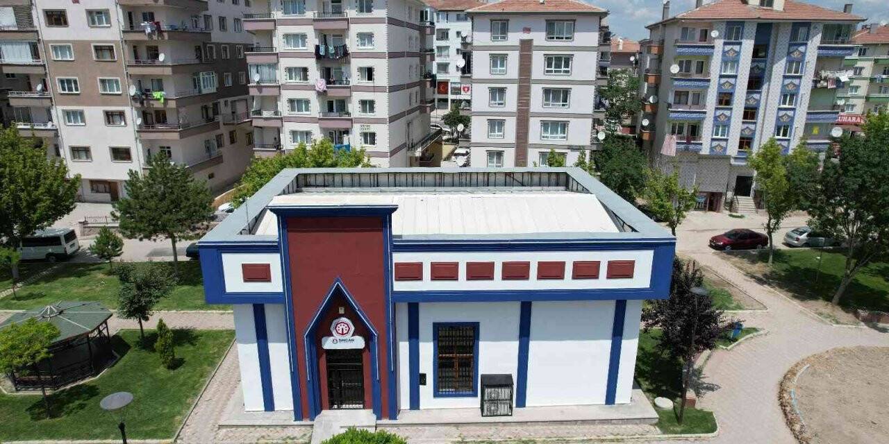 ’Dijital Dönüşüm Akademisi’ gençleri hayallerine yaklaştırıyor