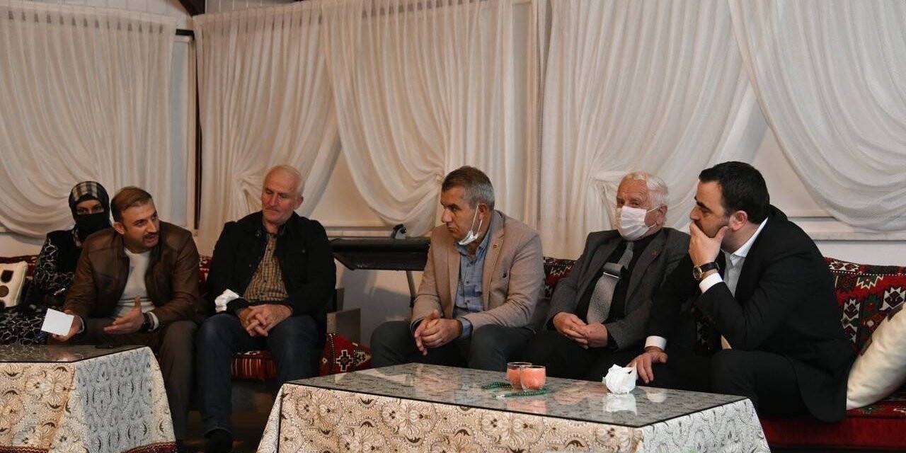 Başkan Özlü, vatandaşlarla bir araya geldi