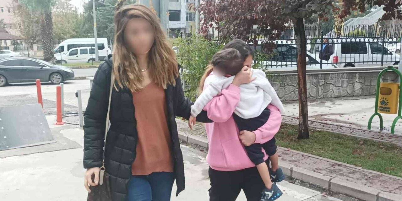 Uyuşturucu suçundan adliyeye sevk edilen kadın tutuklandı