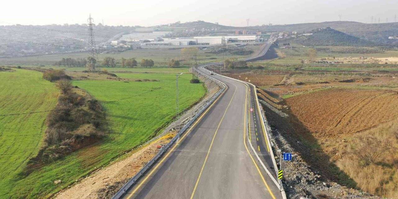 Başakşehir’de ulaşım yeni yollarla rahatlıyor