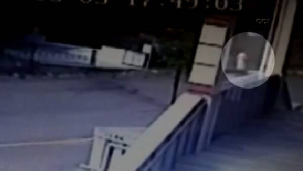İstanbul'da dehşet: İstemediği bebeği çöpe attı VİDEO