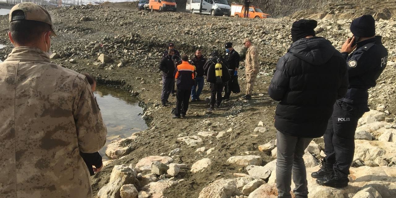 Kayıp genç adamın cesedi Demirözü Barajında bulundu