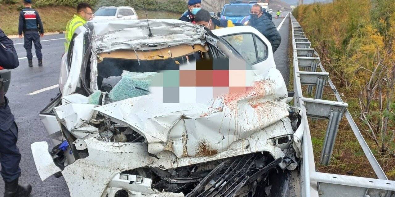 Bursa’da otobanda feci kaza: 4 kişi öldü