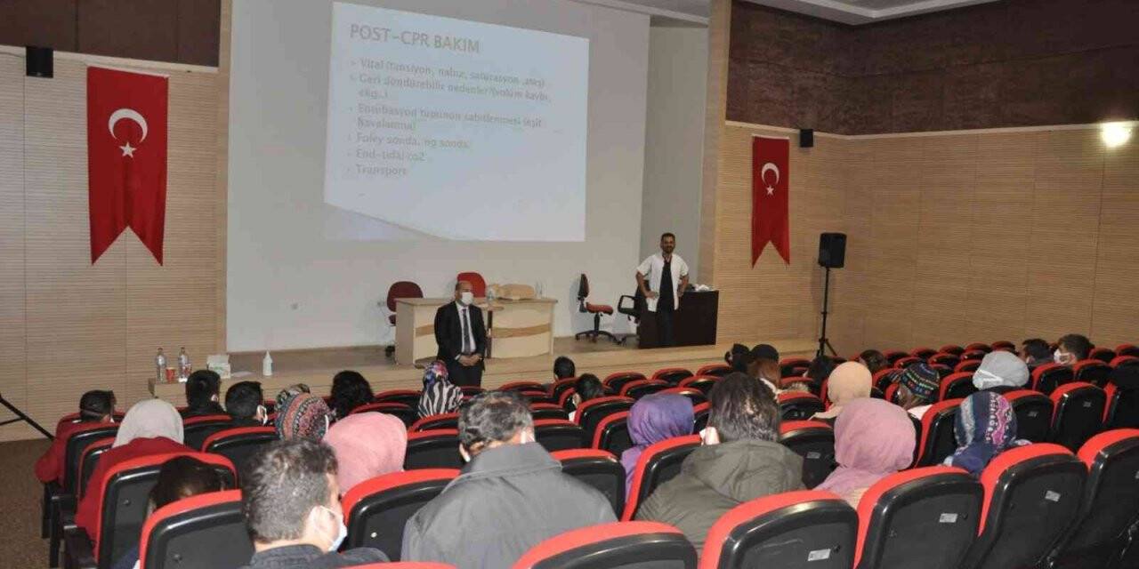 Karaman’da sağlık personeline eğitim