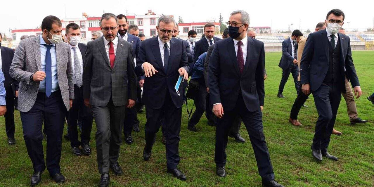Bakan Kasapoğlu’ndan Kahramanmaraş’a stadyum müjdesi