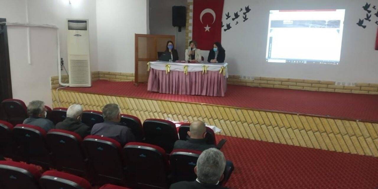 Muhtarlar eğitimden geçti