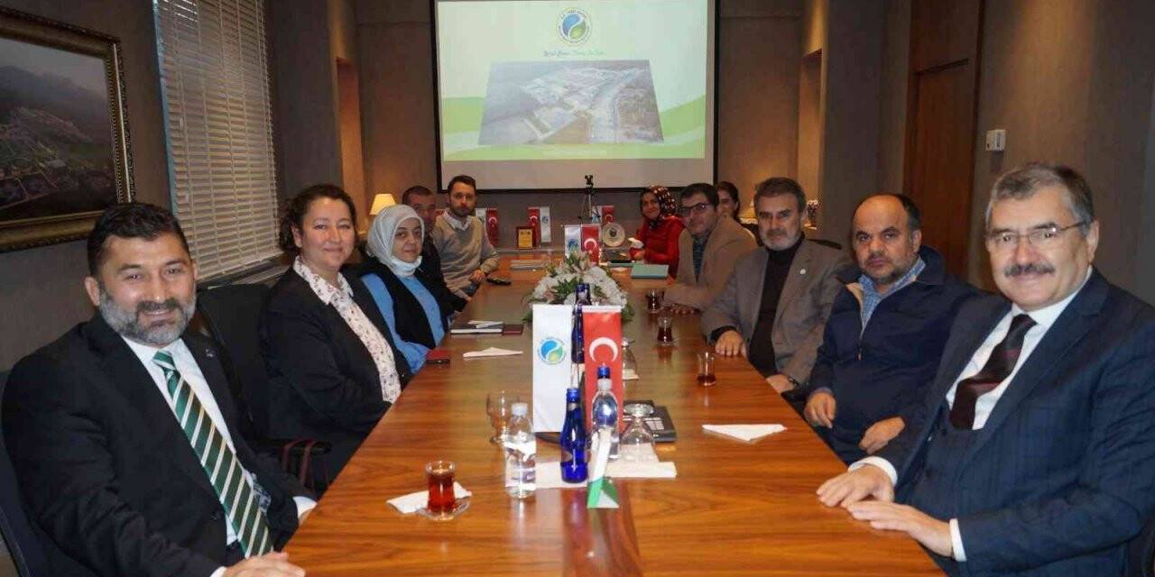 Yeşil Çevre’ye akademi dünyasından yakın markaj