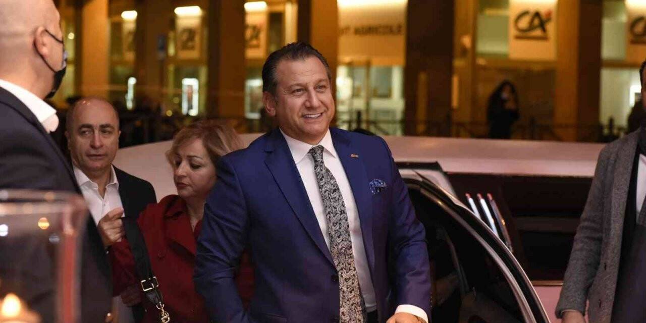 Kiğılı Fortitudo Bologna, mağaza açılışında bir araya geldi