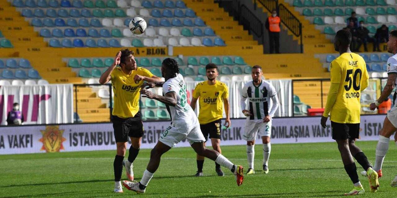 Denizlispor deplasmandan 1 puanla dönüyor