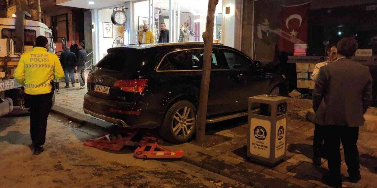 Havaya ateş ederek ilerleyen şehir magandaları 4 kilometrelik kaçış sonrası duvara tosladı
