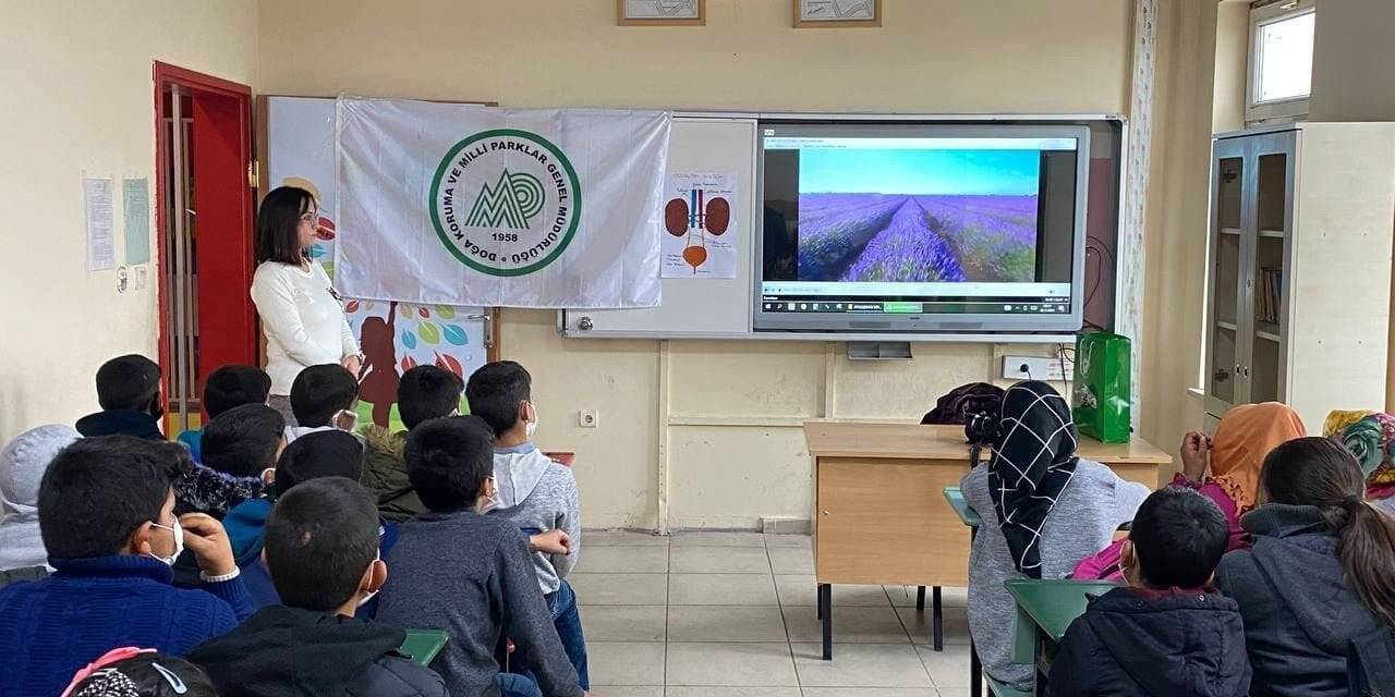 Öğrencilere biyoçeşitlilik, biyokaçakçılık eğitimi
