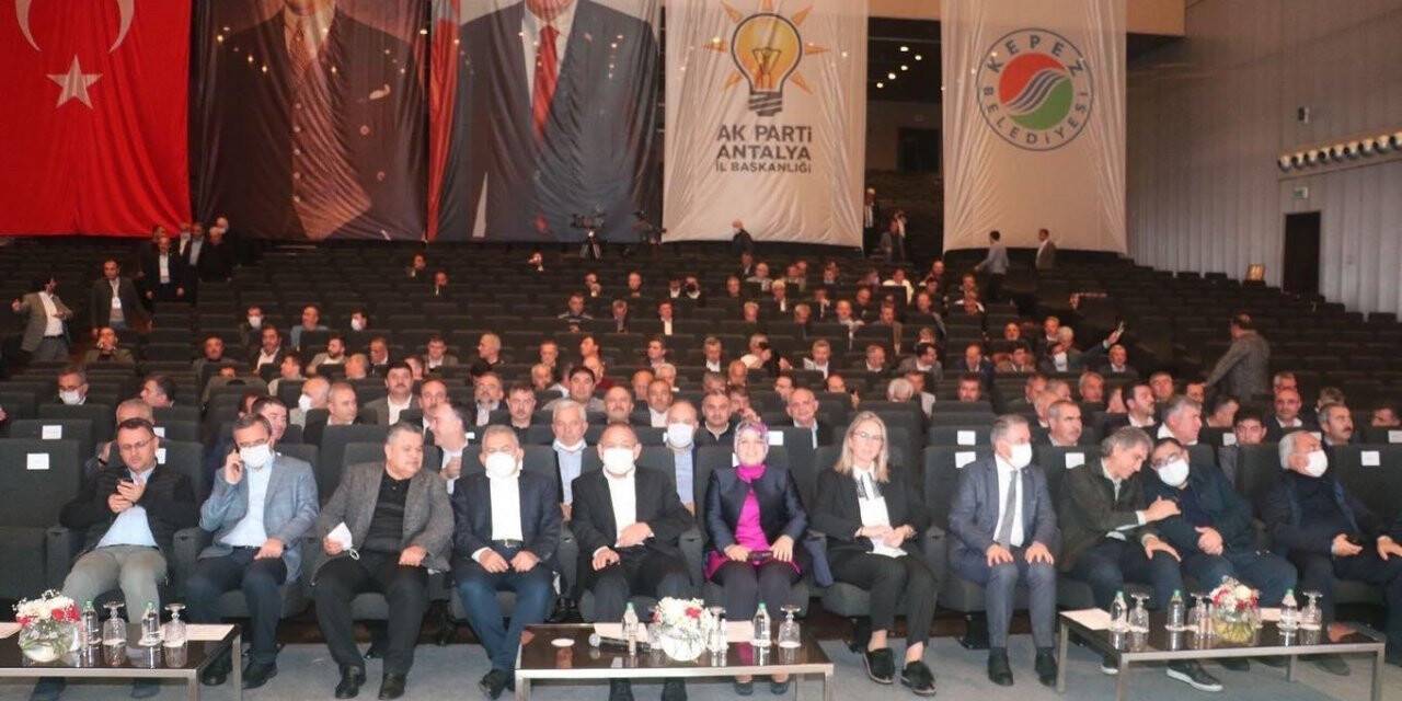 Başkan Büyükkılıç Antalya’da bölge toplantısında katıldı