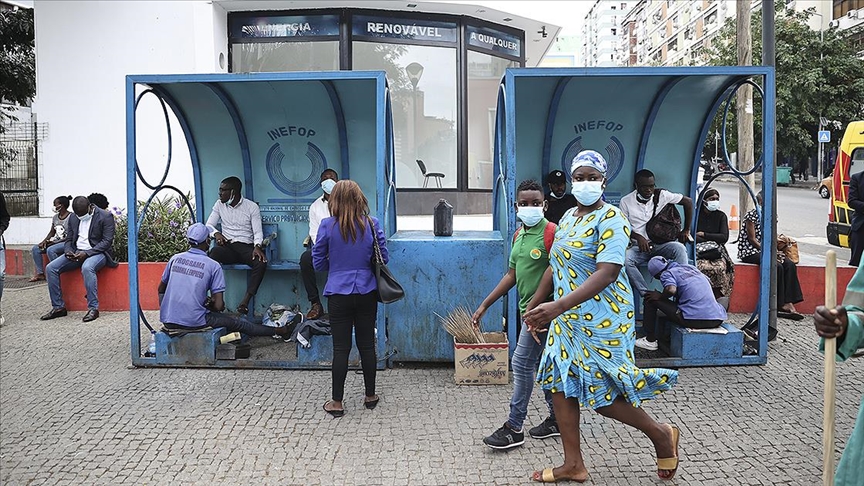Angola, Omicron varyantı nedeniyle sınırlarını 7 ülkeye kapatma kararı aldı