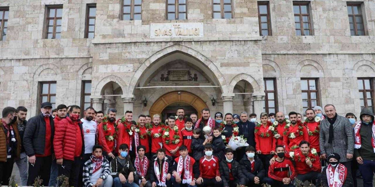 Ampute Milli Takımı’na Sivas’ta coşkulu karşılama