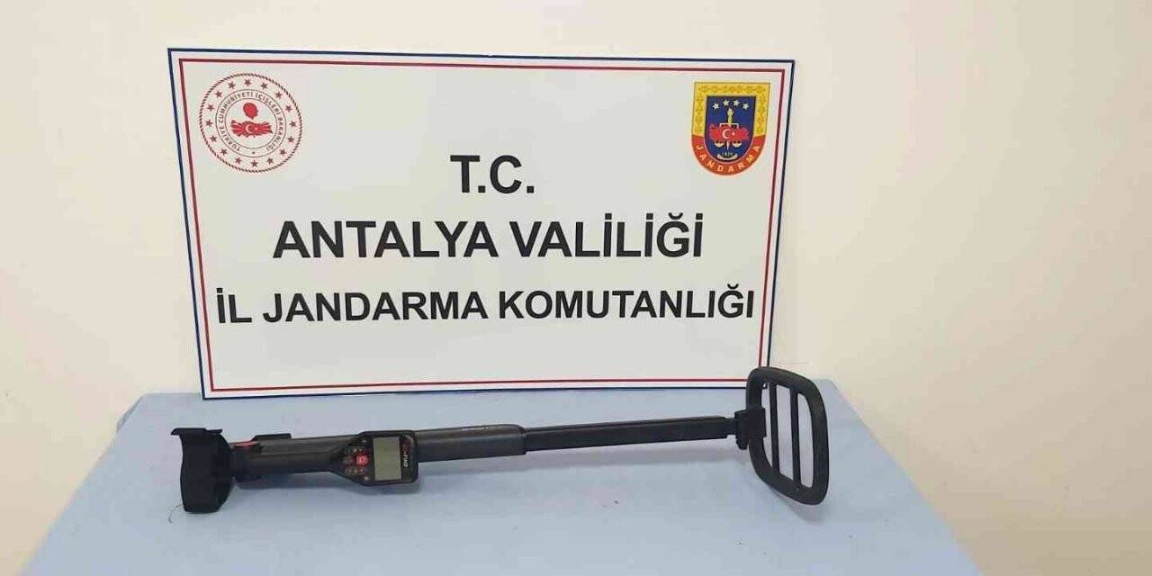 Bizans manastırında kaçak kazıya suçüstü baskın
