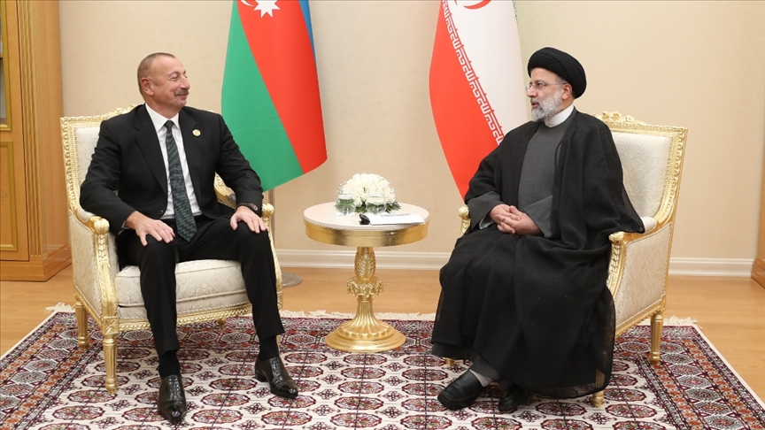 Aliyev ile Reisi, Aşkabat'ta görüştü