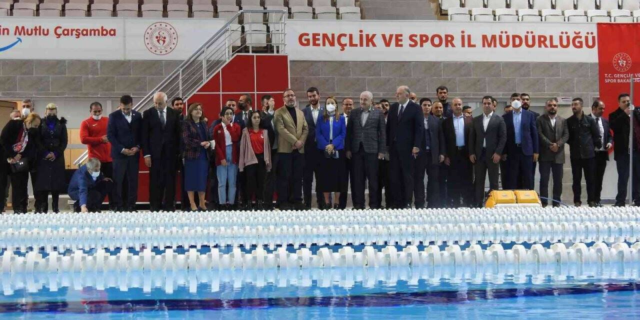 Türkiye’nin en büyük olimpik yüzme havuzu Gaziantep’te açıldı