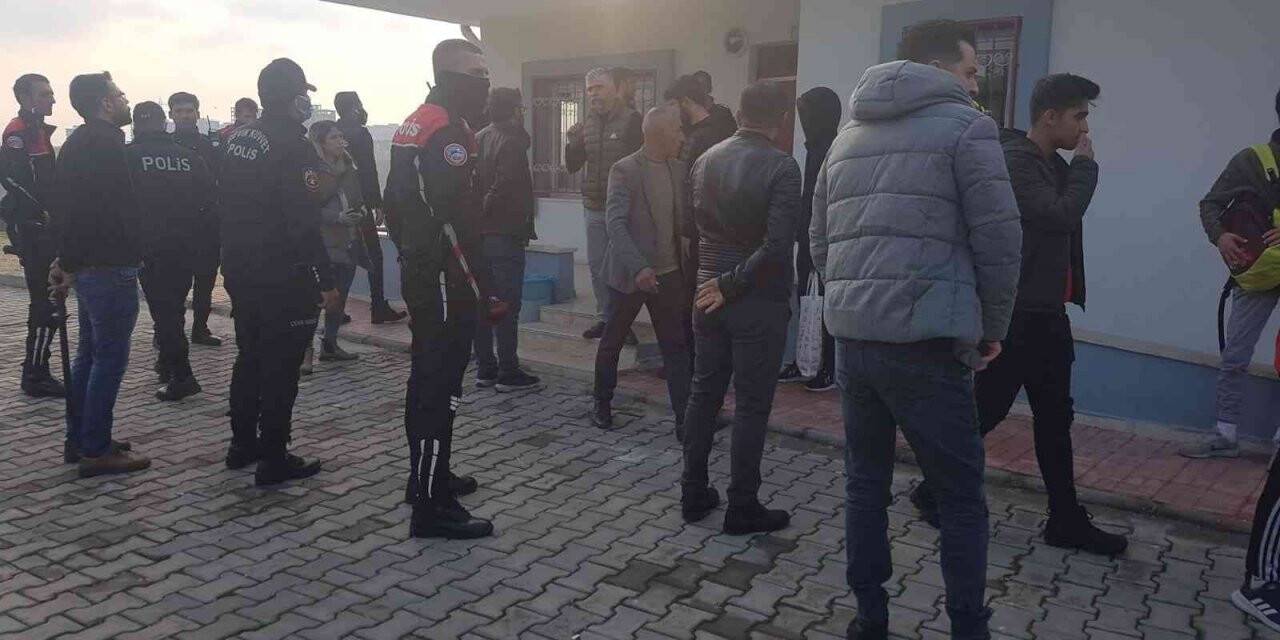 Maç sonrası yumruklar havada uçuştu