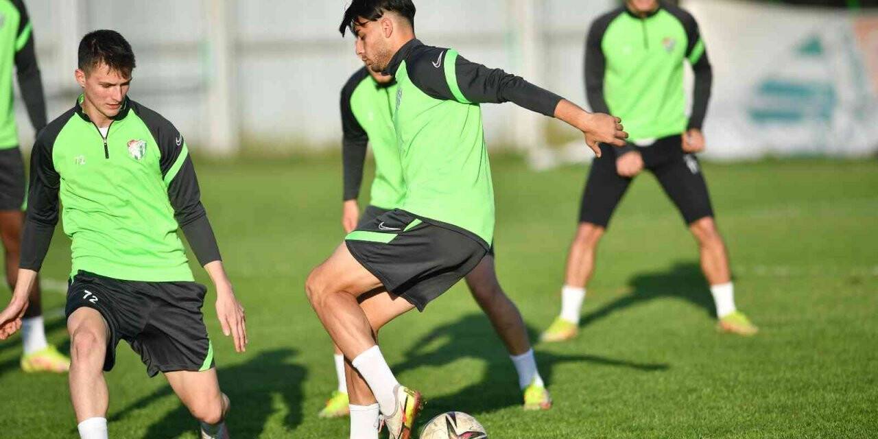 Bursaspor’da Kırşehir Belediyespor maçı hazırlıkları devam etti