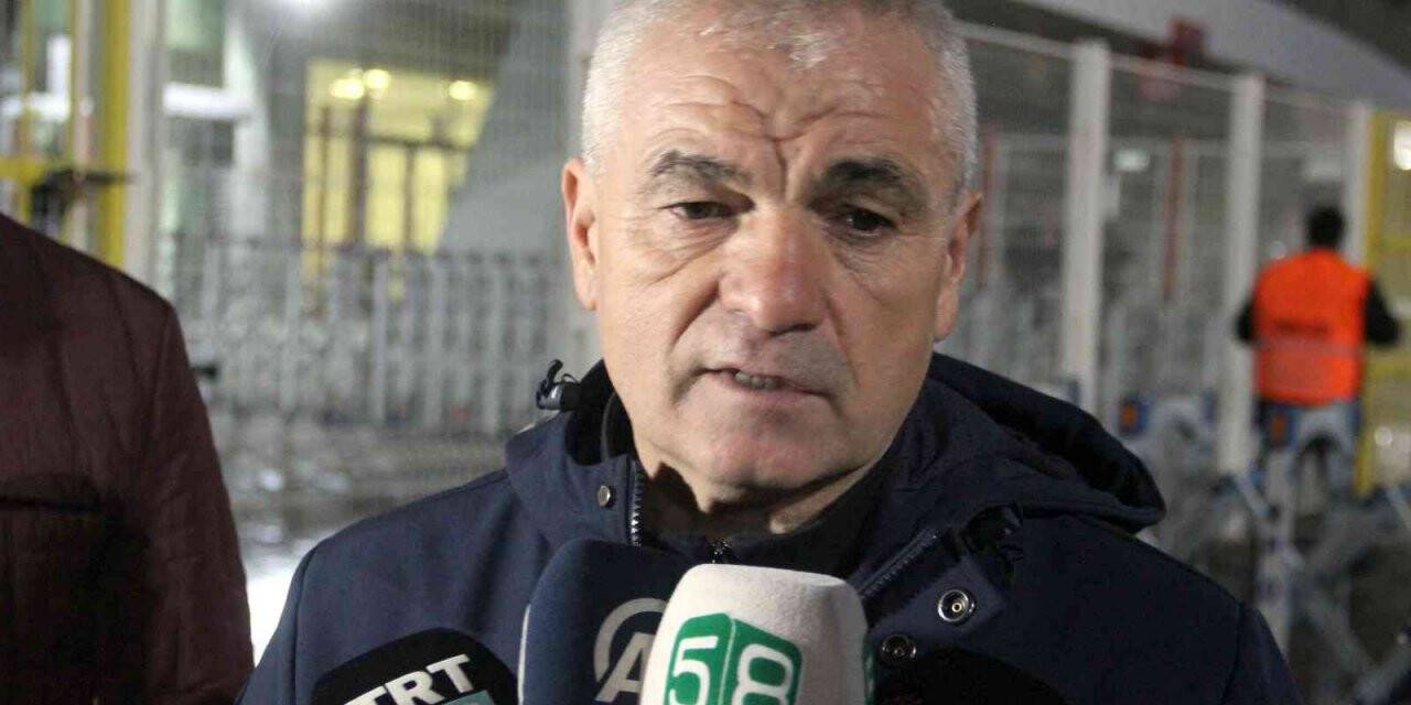 Rıza Çalımbay’dan Beşiktaş açıklaması!