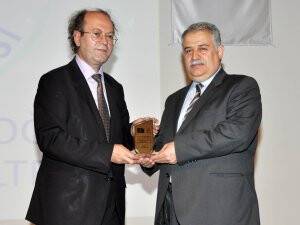Yusuf Kaplan’dan NEÜ'de Konferans