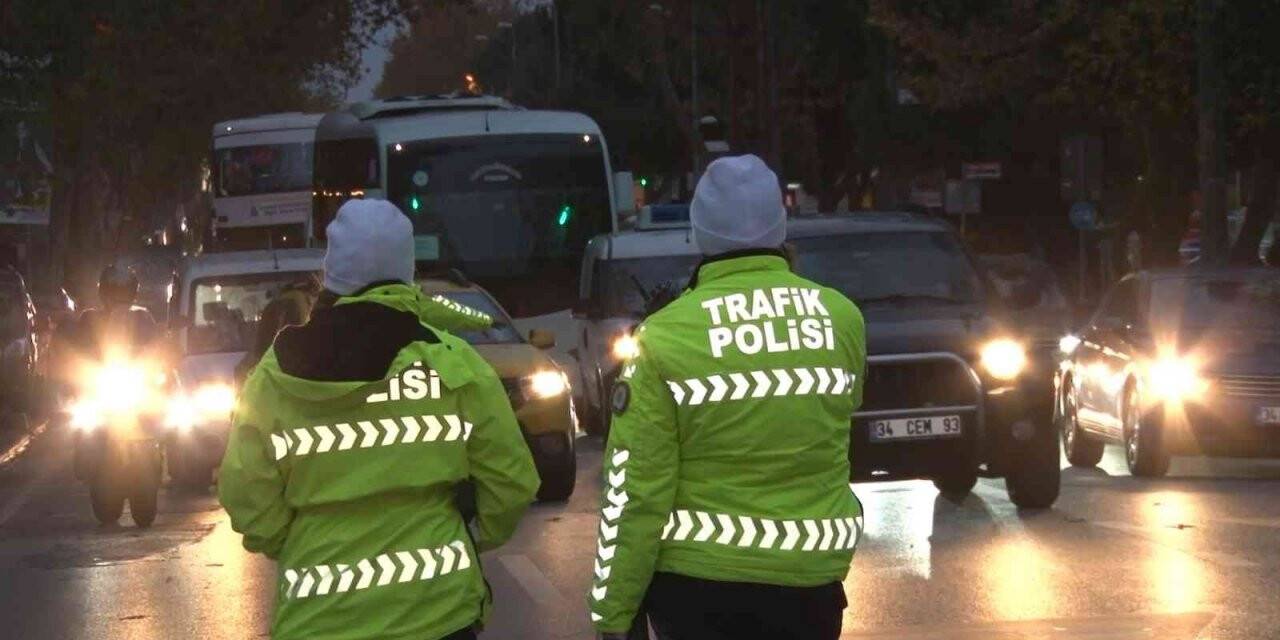Kadıköy’de öğrenci servis araçlarına ‘sıkı denetim’