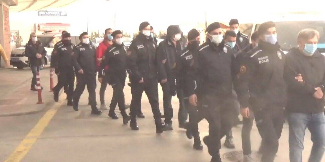 FETÖ operasyonunda 7 tutuklama