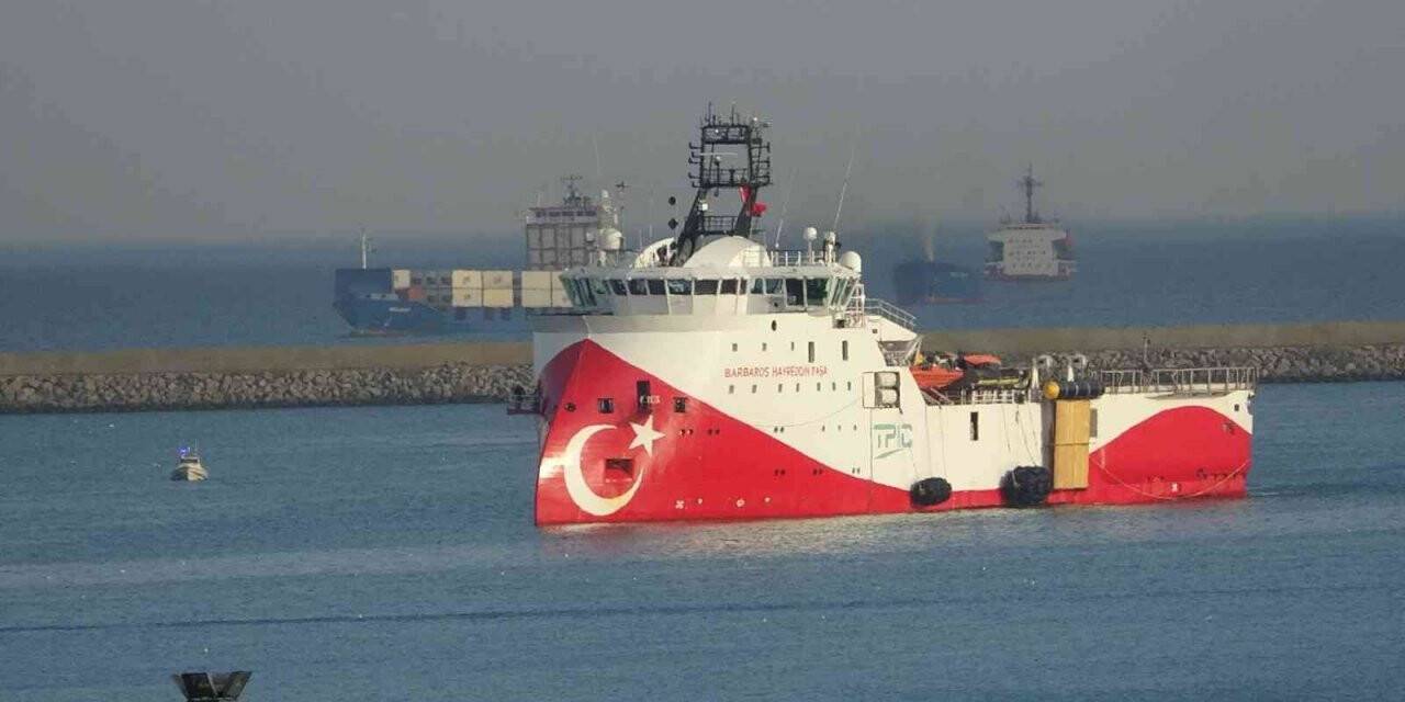 Barbaros Hayreddin Paşa Araştırma Gemisi Samsun’da