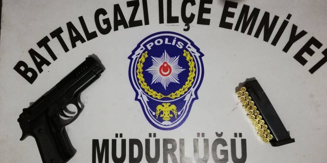 Önce darp, sonra gasp edildi
