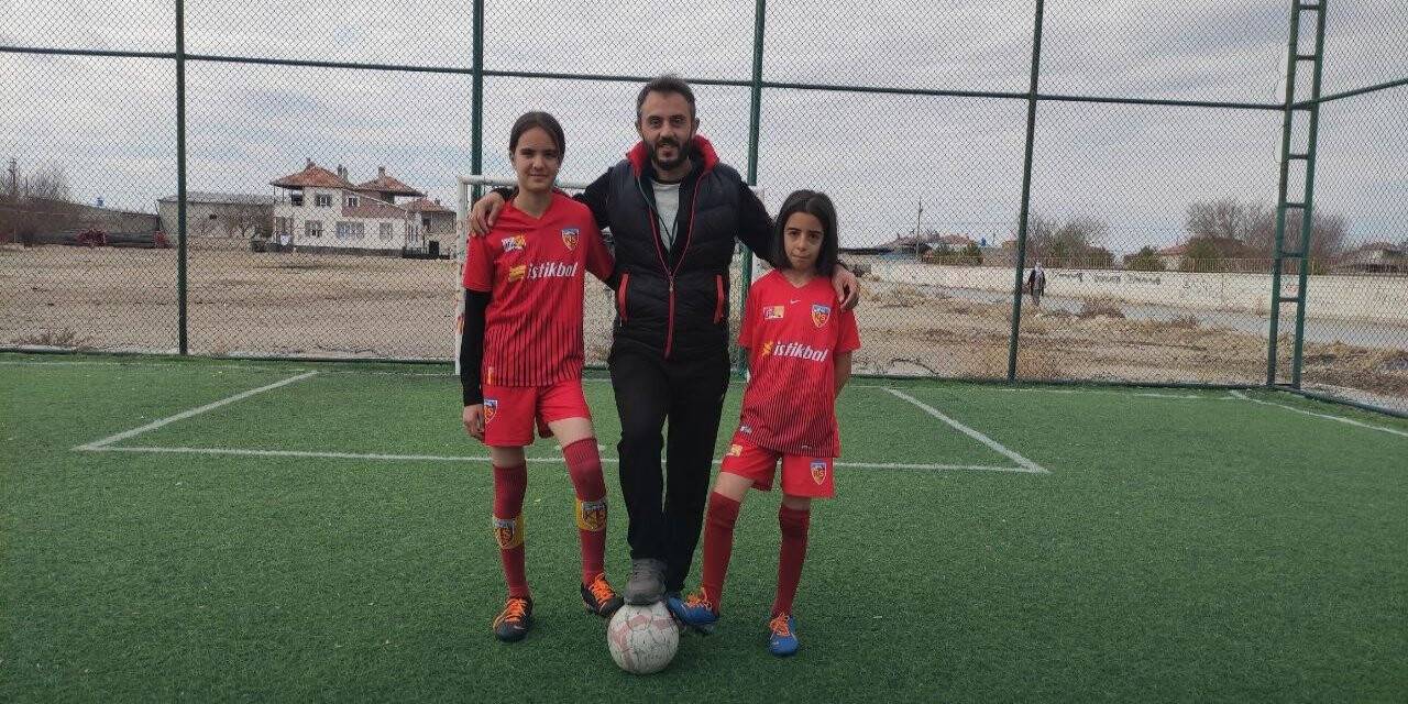 Anaokulu’nda keşfedilen kadın futbolcular milli takıma seçildi