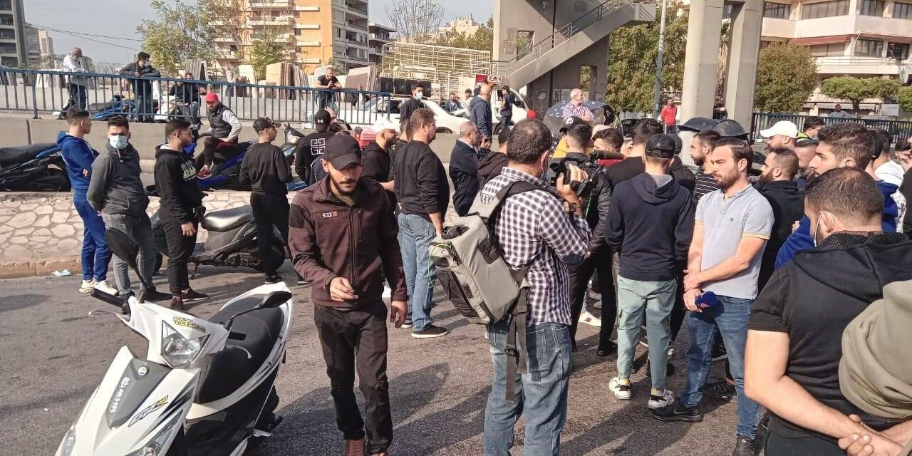 Lübnan’da temel ihtiyaç ürünlerine yapılan zam protesto edildi