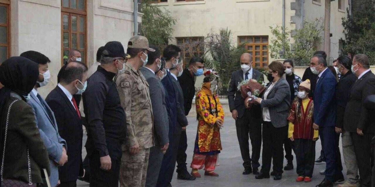 Aile ve Sosyal Hizmetler Bakanı Derya Yanık, Kilis’te