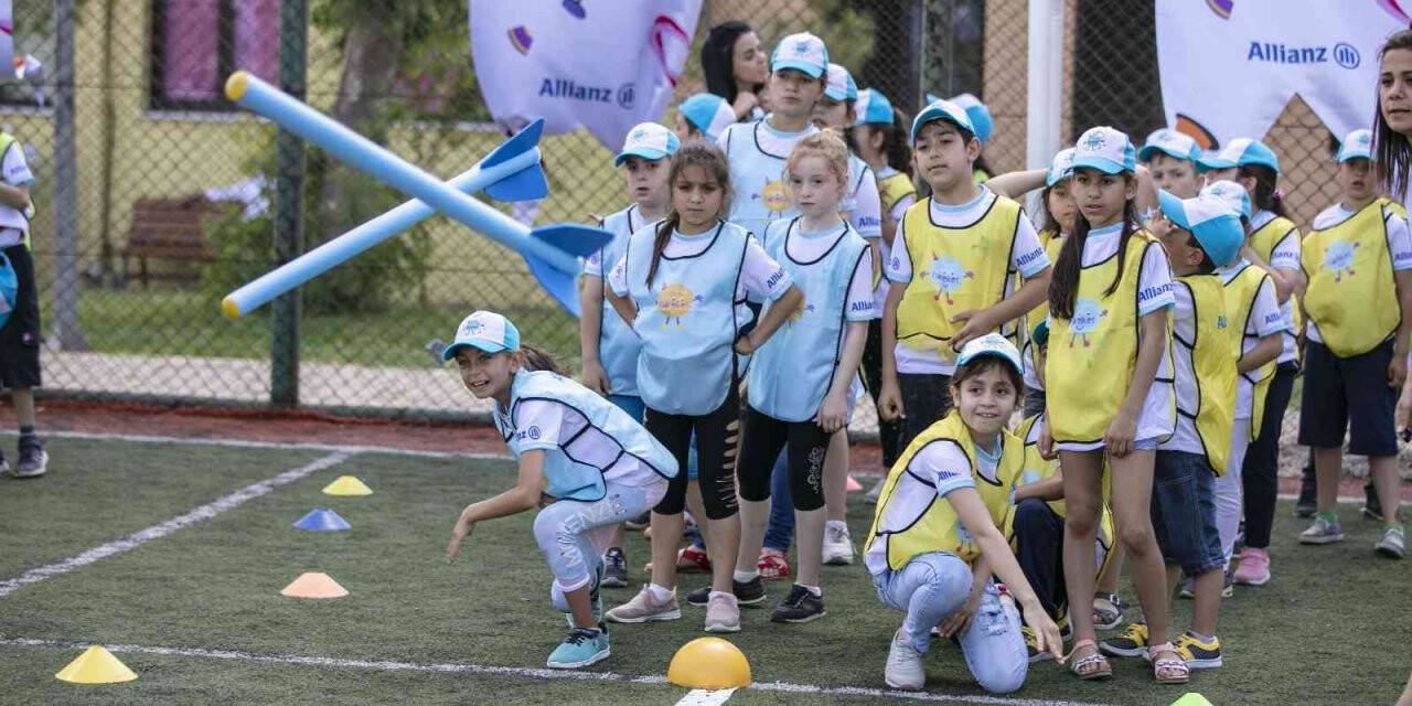 Allianz Motto Hareket’e Sürdürülebilir İş Ödülleri’nden ‘İş Birliği’ ödülü