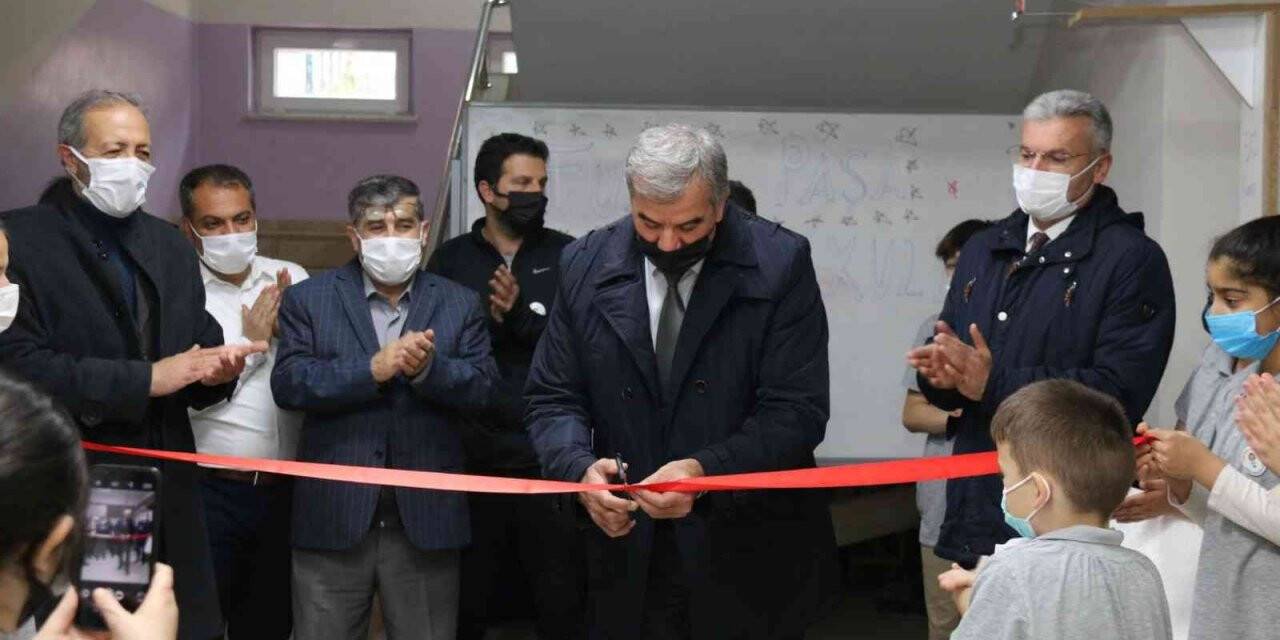 Ortaokulda TÜBİTAK 4006 proje sergisi
