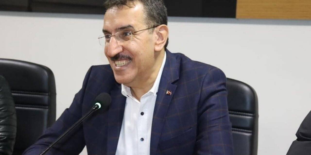 Milletvekili Tüfenkci, gençlerle bir araya geldi