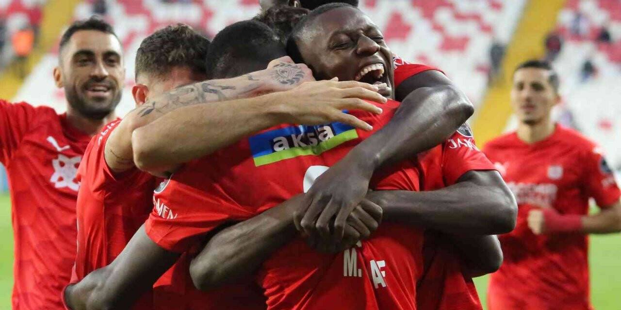 Max Gradel, sezonun en iyi performansını sergiledi
