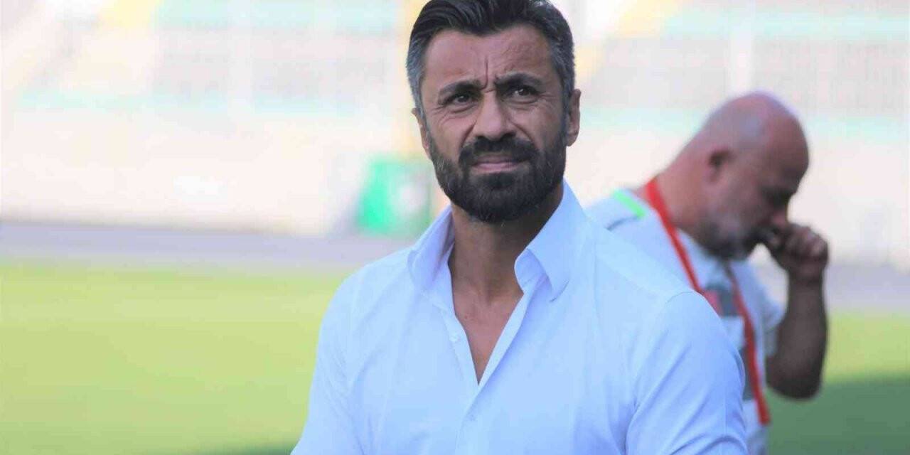 Kuşadasıspor’da, teknik direktör Ferhatoğlu görevi bıraktı