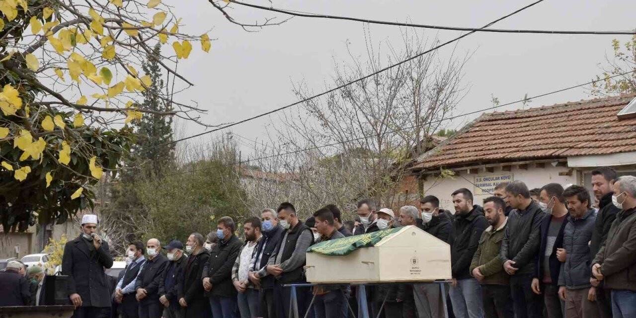 Hırsızlar tarafından öldürülen 2 çocuk babası toprağa verildi