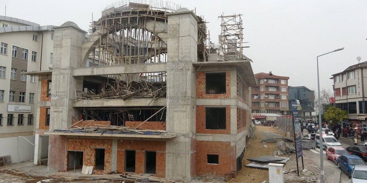 Kocaeli Valiliği’nden cami iskelesinin çökmesi olayına ilişkin açıklama: