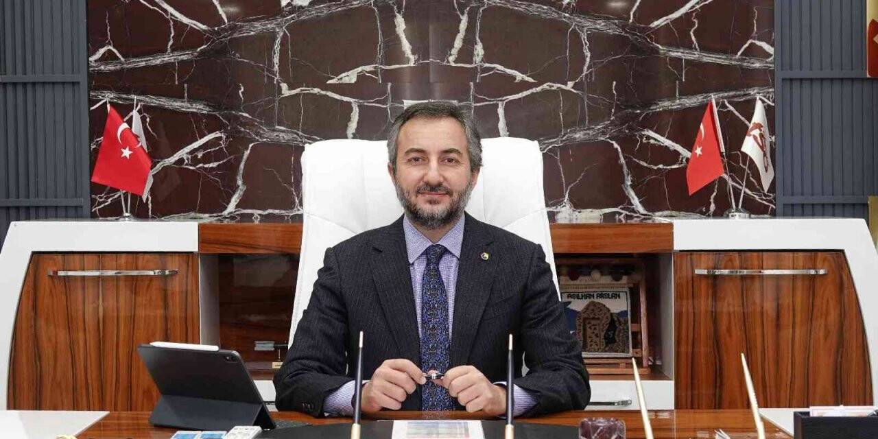 Başkan Arslan: “Asgari ücret hem çalışanları hem de işvereni mağdur etmeden iyileştirilmelidir”