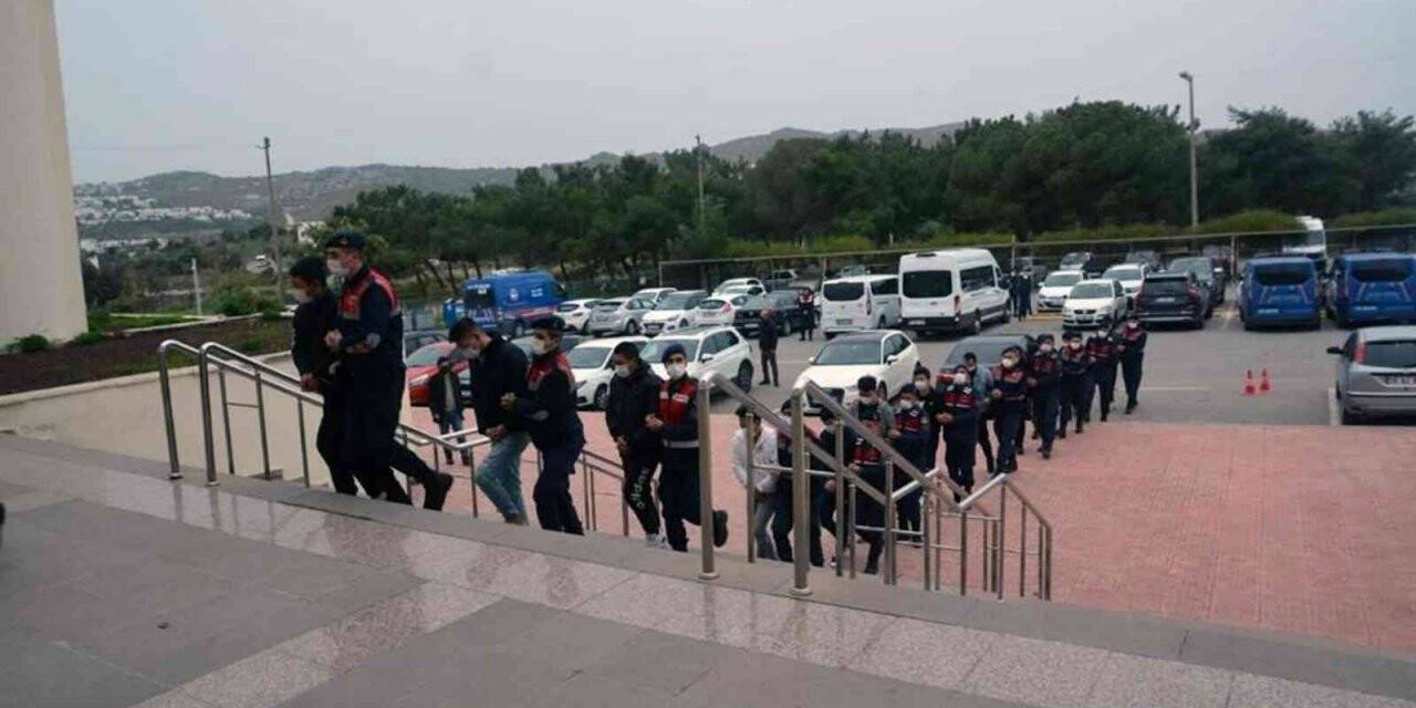 Uluslararası suç şebekesi üyeleri tutuklandı
