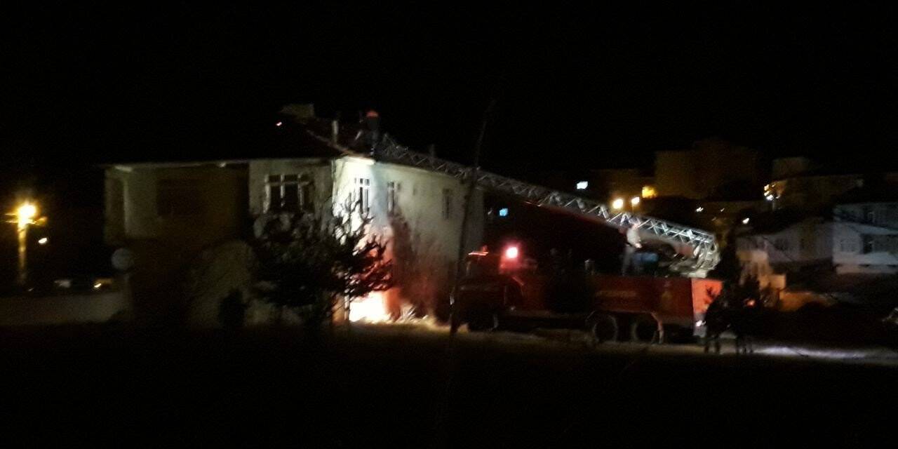 Şiddetli fırtına Kastamonu’da etkili oldu