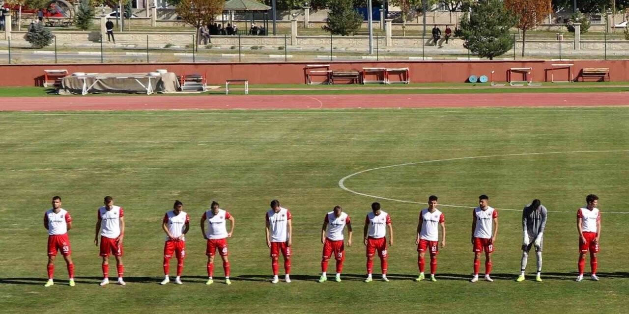 24Erzincanspor Teknik Direktörü Toros: “Kazanmaya devam edeceğiz”