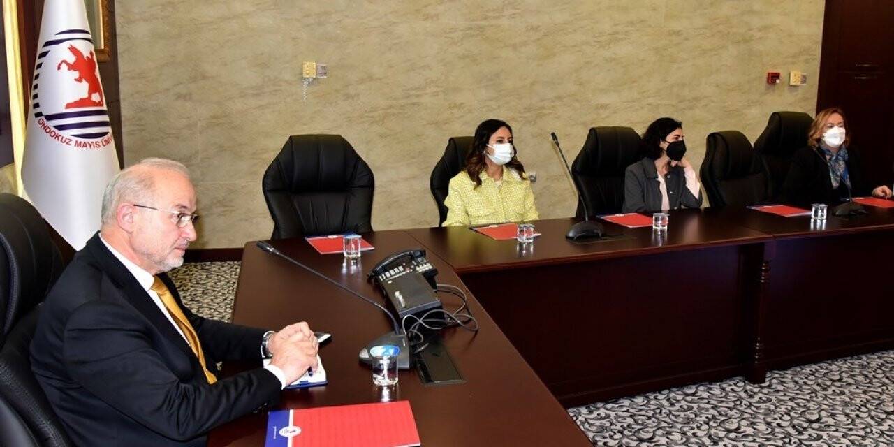Rektör Ünal: “Uzaktan eğitim platformu dinamik olmalı”