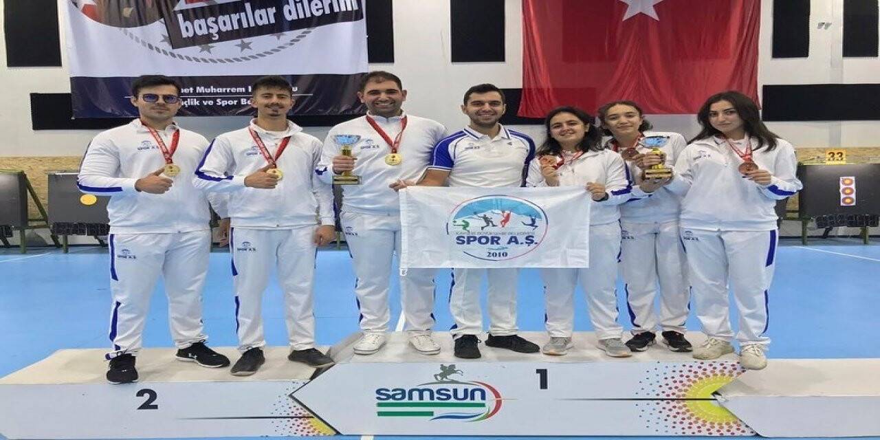 Kayserili okçular hedefi şaşırmadı