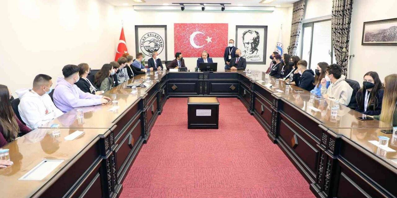 Yalçın: “Ekoloji, dünyanın en önemli konusu”