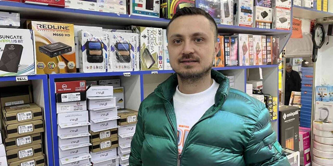 Fırtına çanak antenleri yerinden oynattı