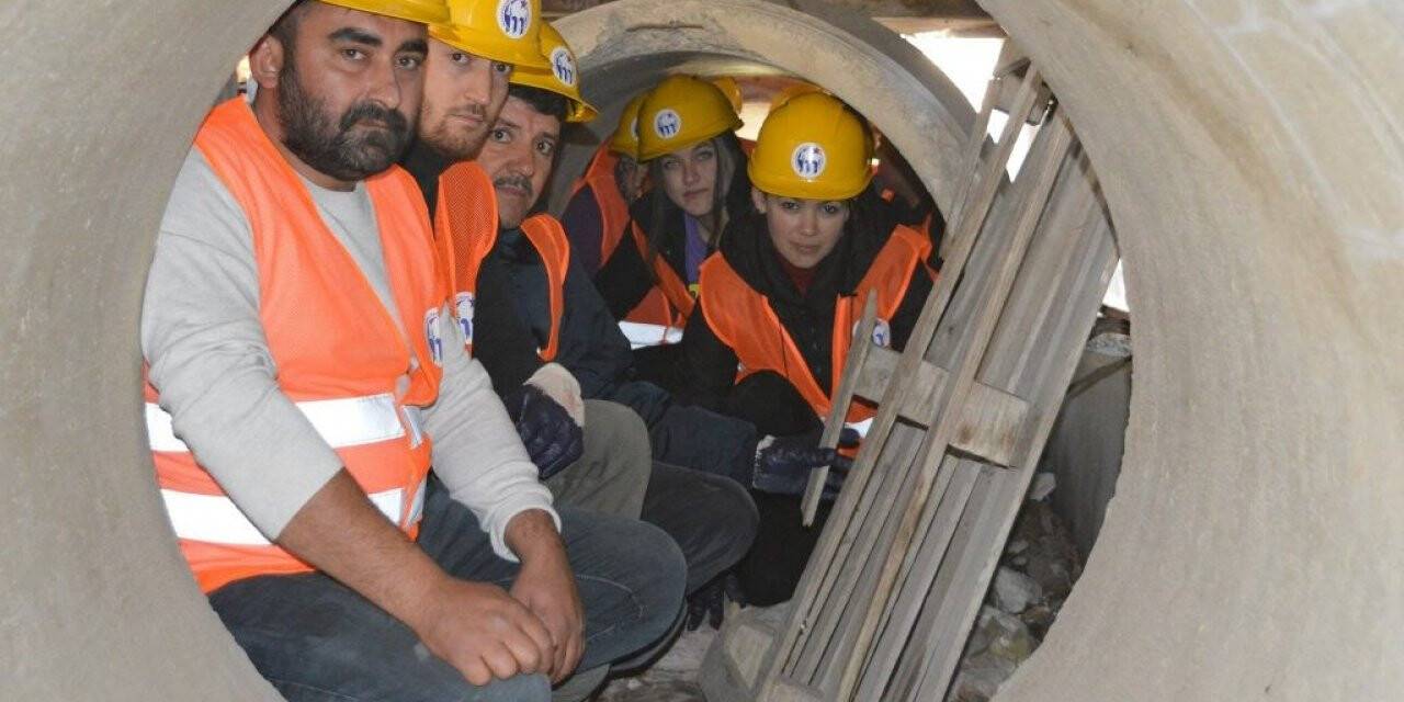 Bursa’da eğitim tatbikatı gerçeğini aratmadı