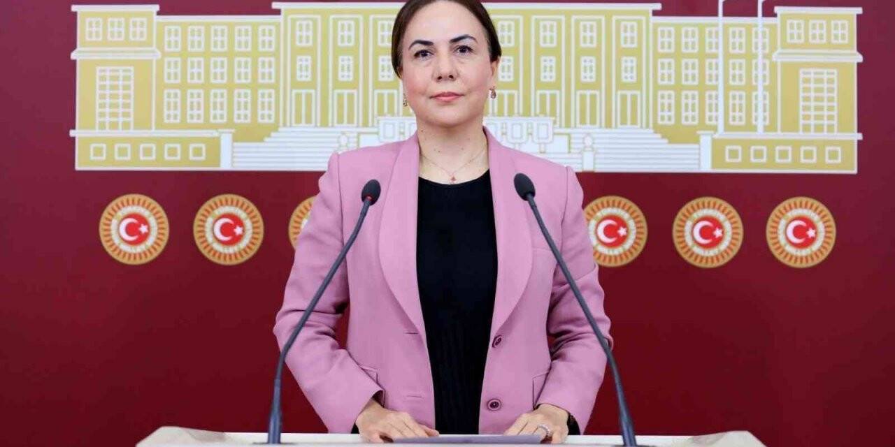 AK Parti’li Yılmaz: "Biz de mitinglerimizi eski Tevfik Sırrı Gür Stadyumu yanında yapıyoruz"