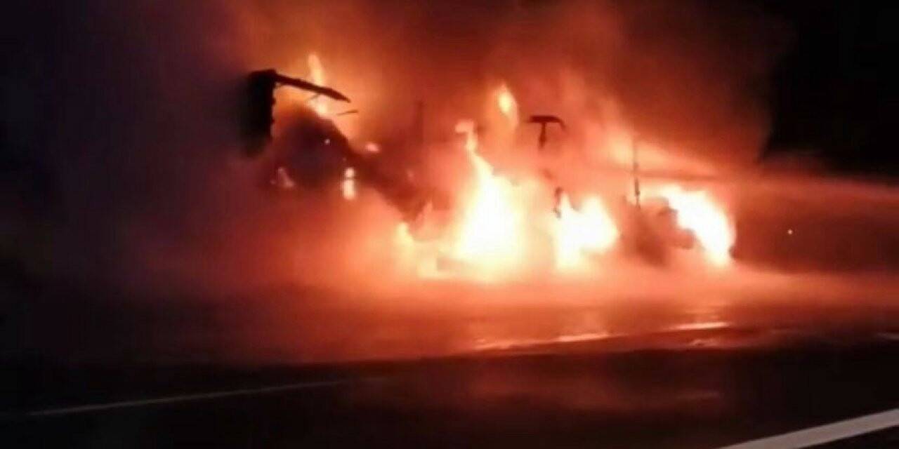 TEM’de tır alev topuna döndü